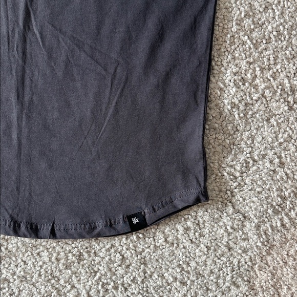 Men's YoungLA, PerfectTeeScallop Bottom XL New DarkGrey - Picture 3 of 5
